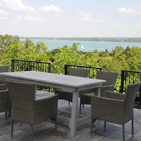 Panorama 아파트 티하니